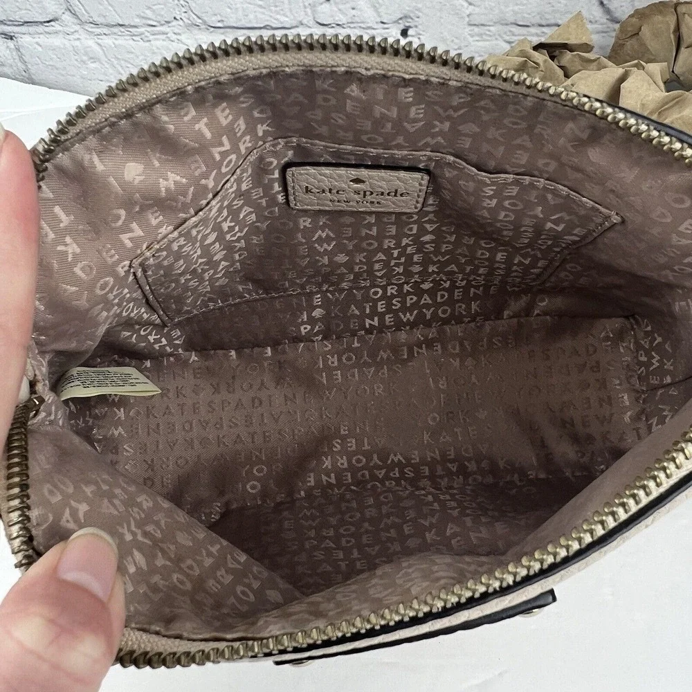 Kate Spade Bay Street‎ Crossbody Shoulder Bag Purse Pebbled Leather Color Pumice